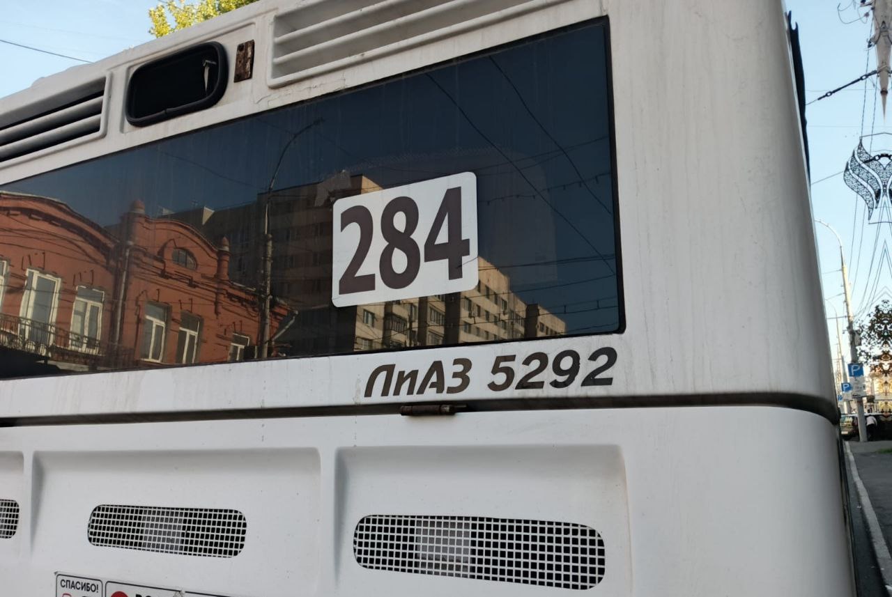 Из саратовского автобуса высадили 13-летнего ребёнка